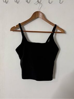 Lululemon Strappy Nulu Shelf Tank Top Black Size 8